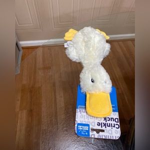 Brand New Best Pet Supplies Crunkle Duck .